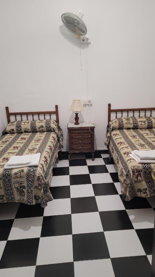 Chambre Double avec Salle de Bains Commune