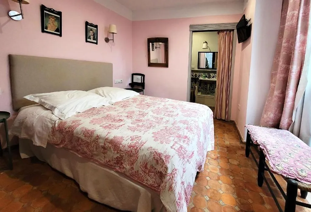 Hostal Casa Del Buen Viaje-1
