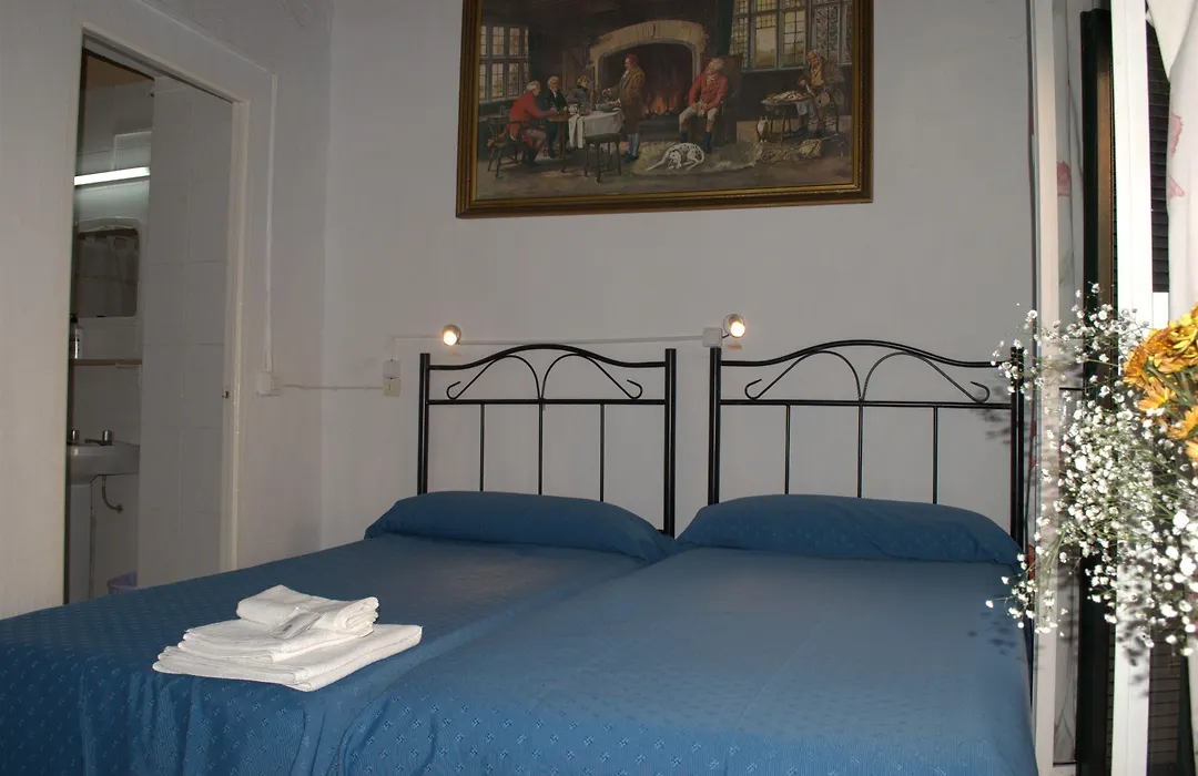 Pension Santa Maria La Blanca-1